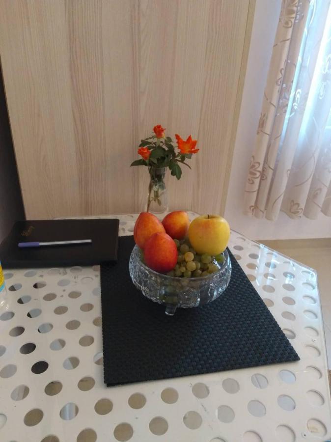 Skrapari Studio Apartment Zhaban Eksteriør billede